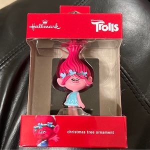 NEW Hallmark Trolls Poppy Ornament